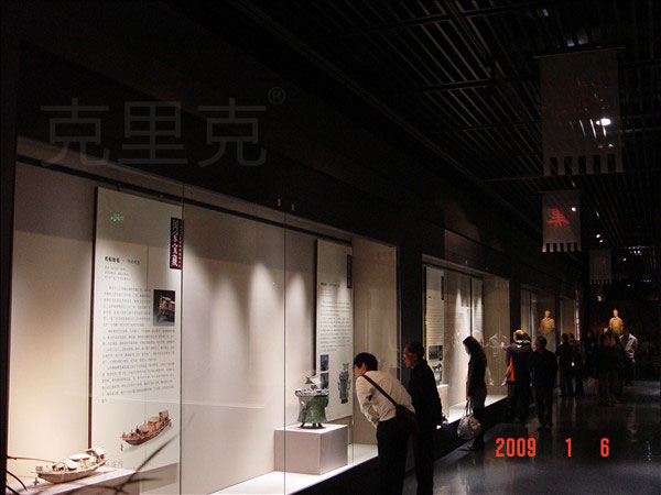 深圳博物館新館展柜制作案例 深圳博物館新館展柜制作案例