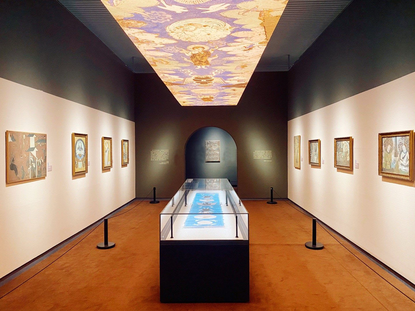 博物館文物展柜簡(jiǎn)述 博物館文物展柜簡(jiǎn)述