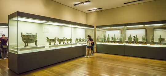 克里克中國國家博物館展柜案例 克里克中國國家博物館展柜案例